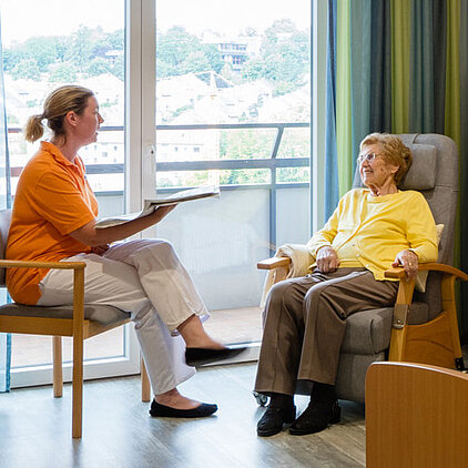 Einzelzimmer im Wohnbereich Bellevue im Pflegestift Esslingen-Kennenburg